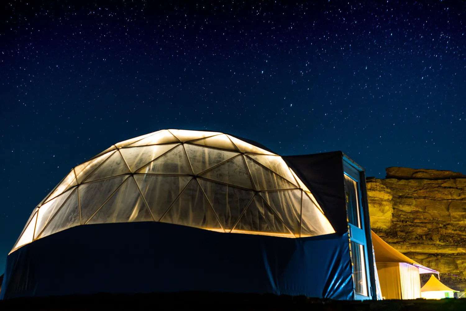 Namiot kopułowy całoroczny 